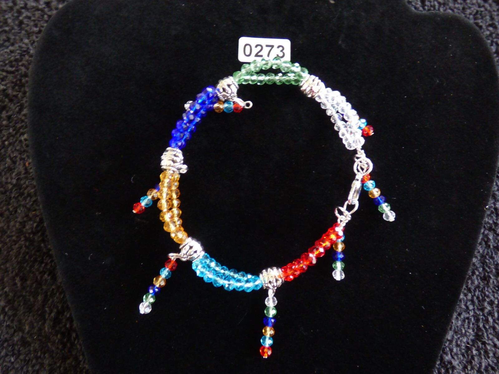 bracelet wire beads dangles rainbow lobster claw. 0273