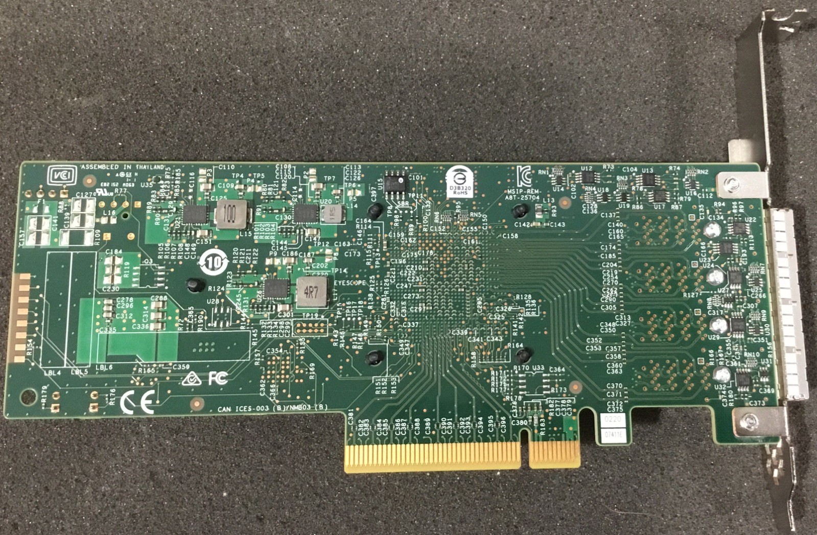 Avago Broadcom LSI 9305-16e SAS HBA Controller