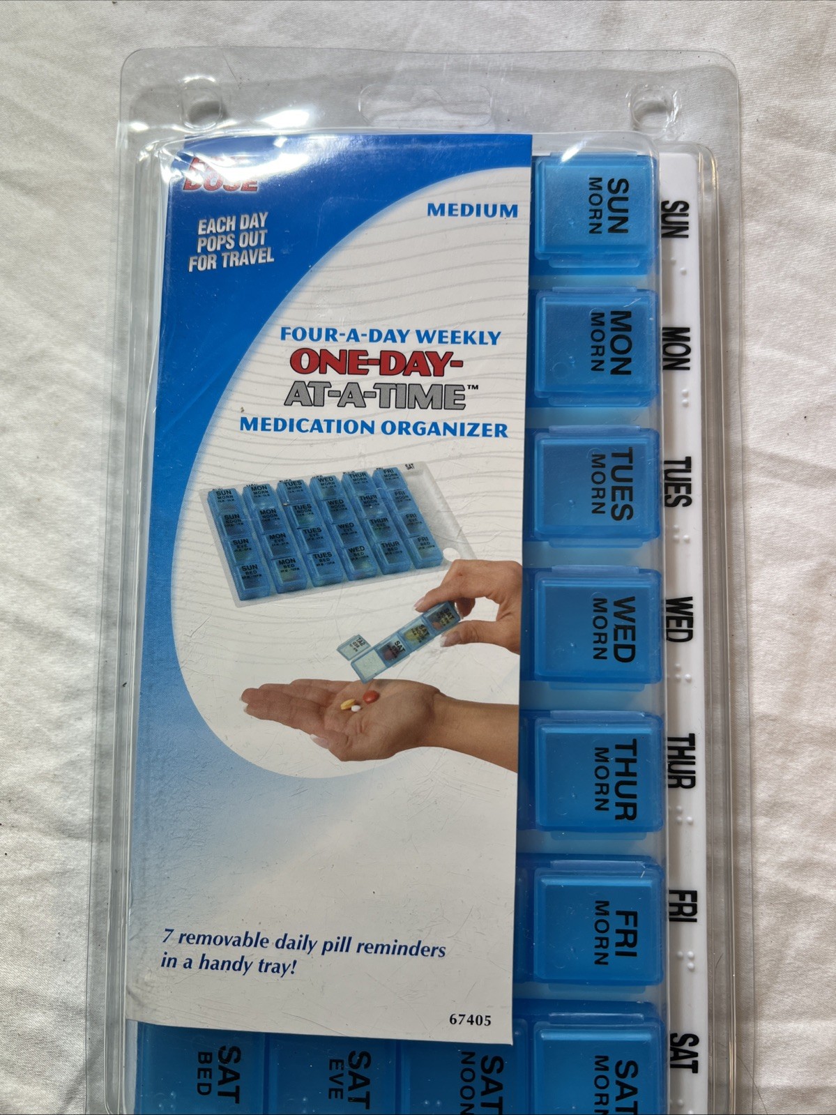 EZY EASY DOSE Weekly 7-Day Pill Case Medicine Planner Vitamin BLUE Supplement