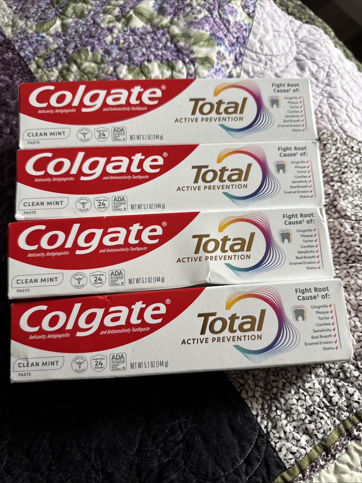 4× Colgate Total Active Prevention Clean Mint Toothpaste, 5.1 oz, Exp: 02-2027