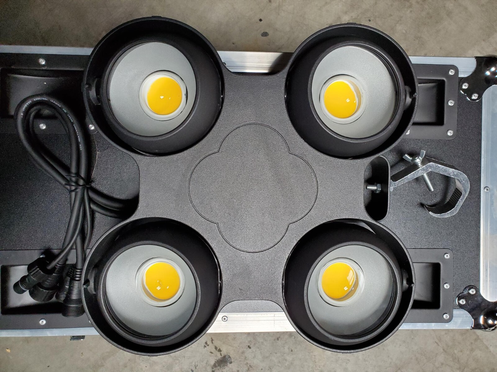 (2) Crowd Blinder 400W LED Waterproof IP65 w/Road Case