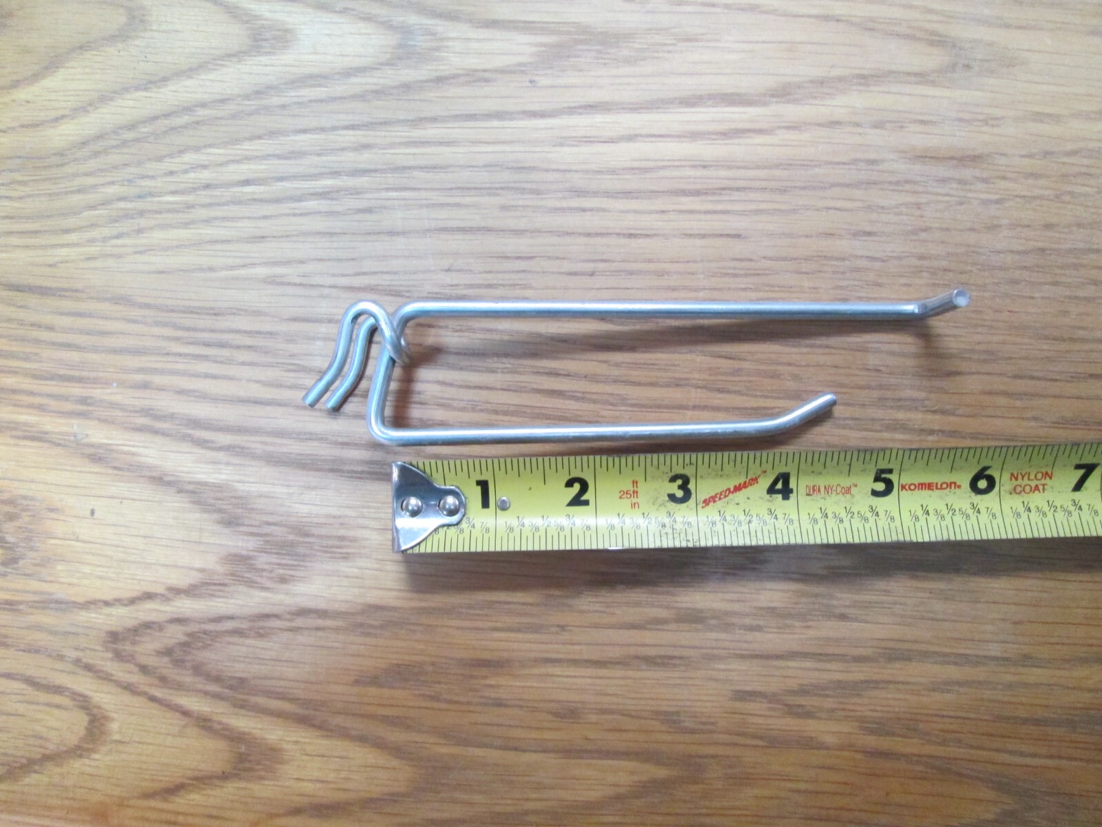 Saffron Display Hook 7149965782 (100 PK)