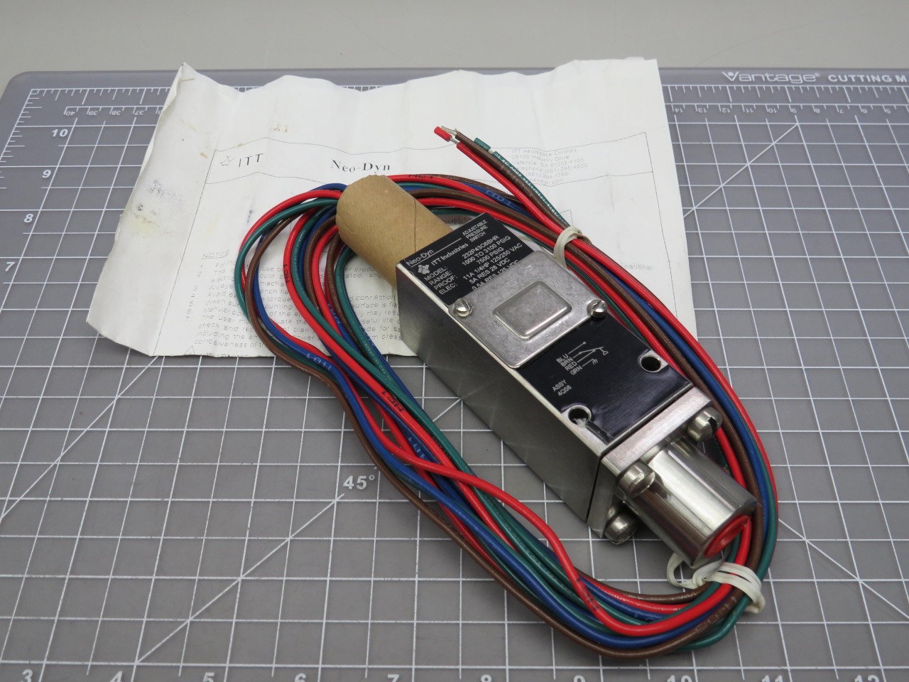 ITT NEO-DYN 232P43C6BHR ADJUSTABLE PRESSURE SWITCH T163088