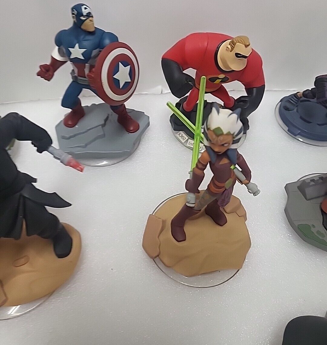 Star Wars & Marvel Disney Infinity 3.0 & 2.0 Figures 16 Characters & Crystals