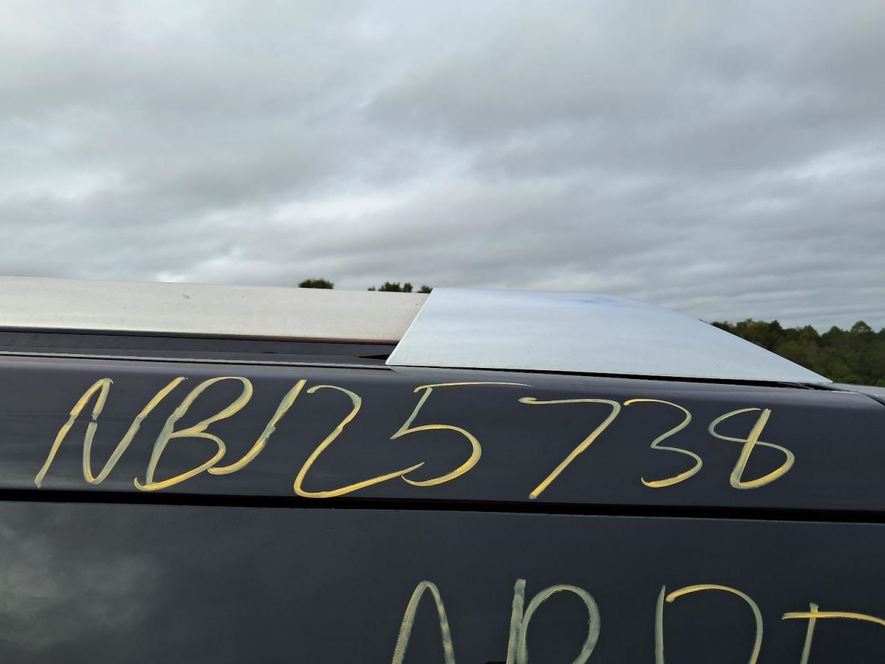 NAVIGATOR 2019 Glove Box 4815593