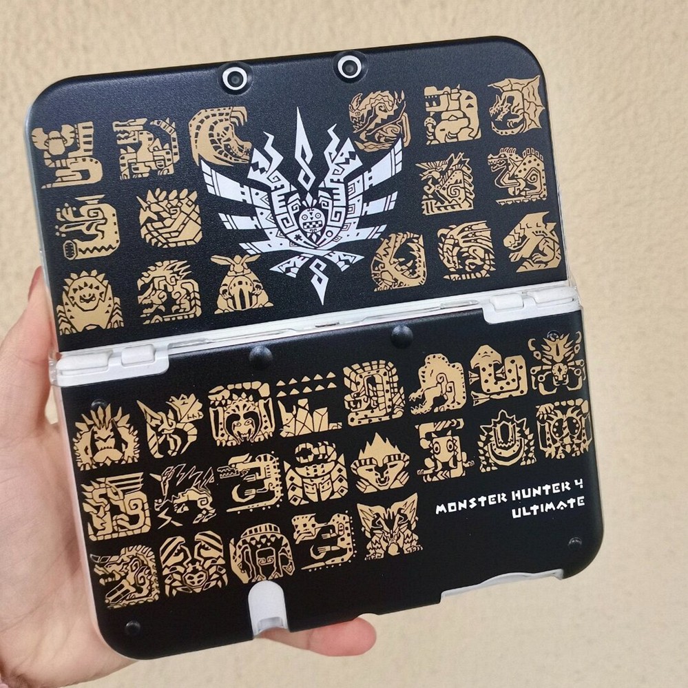 Rare Monster Hunter 4 Ultimate Monster Icon Print Shell Case for Nintendo series
