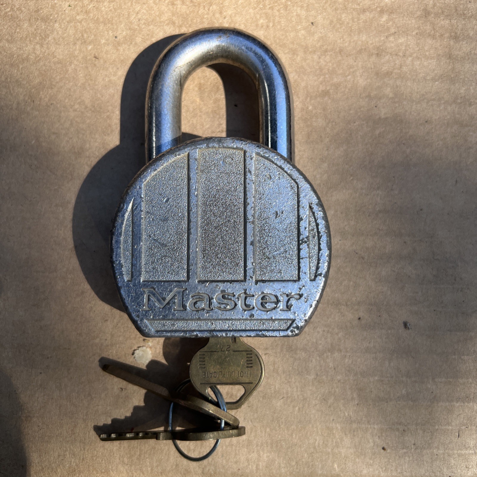 VINTAGE Master Lock No. 220 High Security Padlock w/ 3 Keys USA Heavy Duty