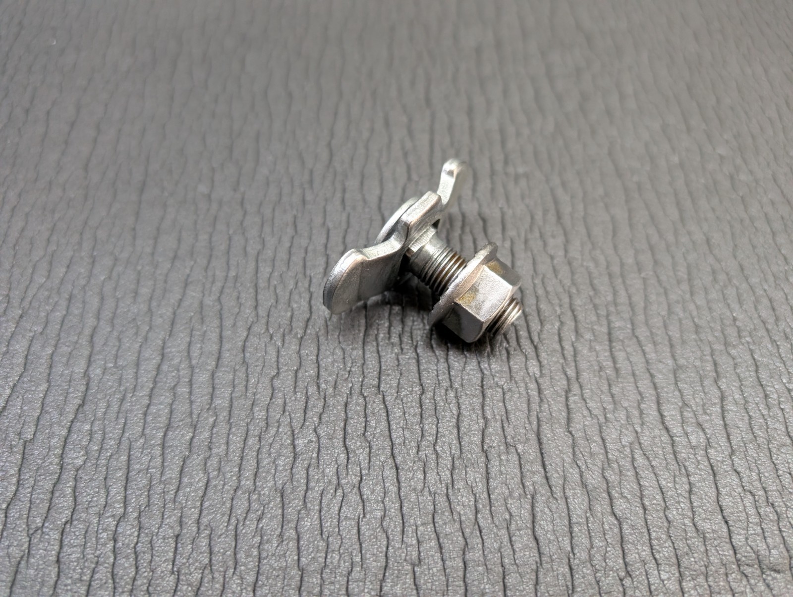 Cargo L Track Tie Down Double Lug Threaded Stud | Load Airline Rail M8 x 20 / 30