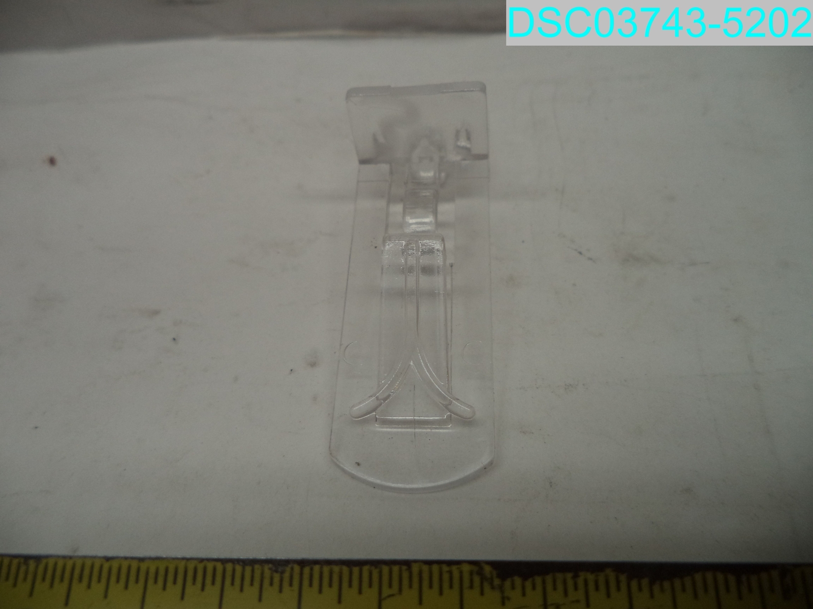 QTY=100: Rierdge Plastic Locking Shelf Pins 6.9mm-5/8" Clear X00315ZE99