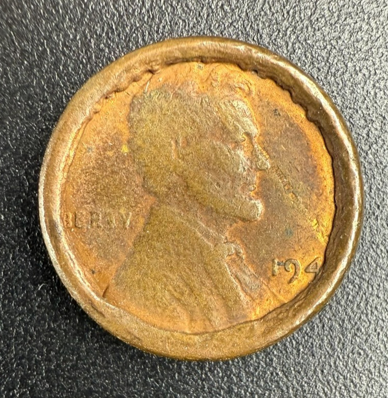 1940's Lincoln Wheat Cent with Rolled Edge - Free Shipping