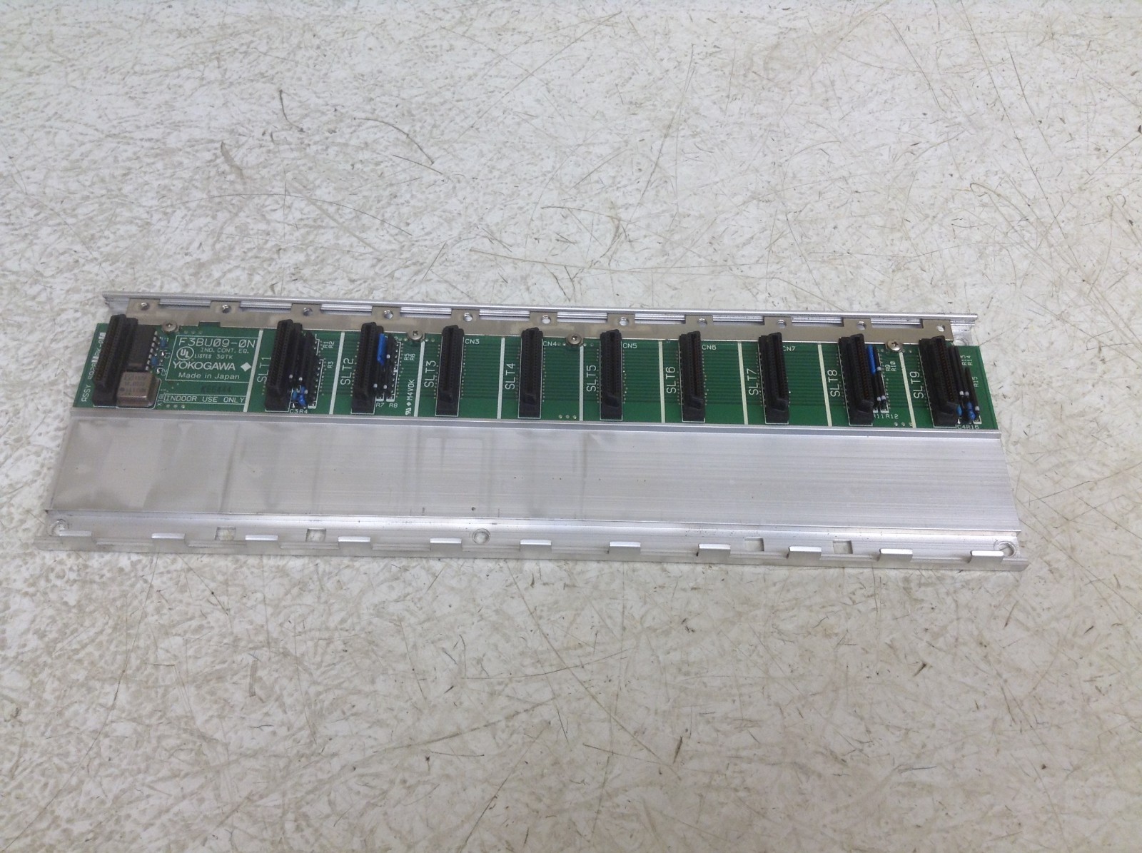 Yokogawa Yushin F3BU09-0N 9 Slot Base Unit Rack Chassis F3BU090N (OK)