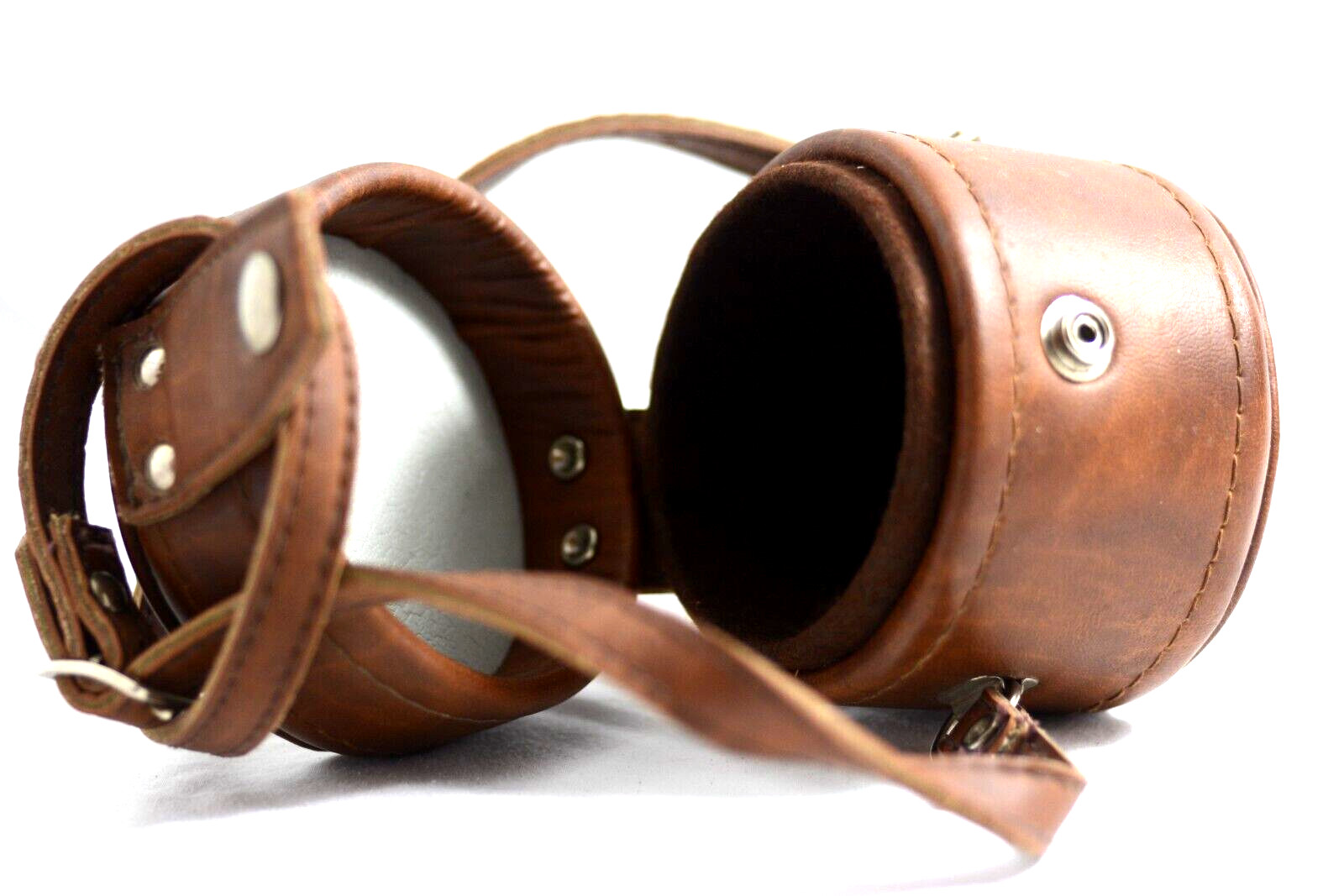 PRIME OR WIDE ANGLE BROWN CAMERA LENS CASE WITH STRAP (EXCELLENT)