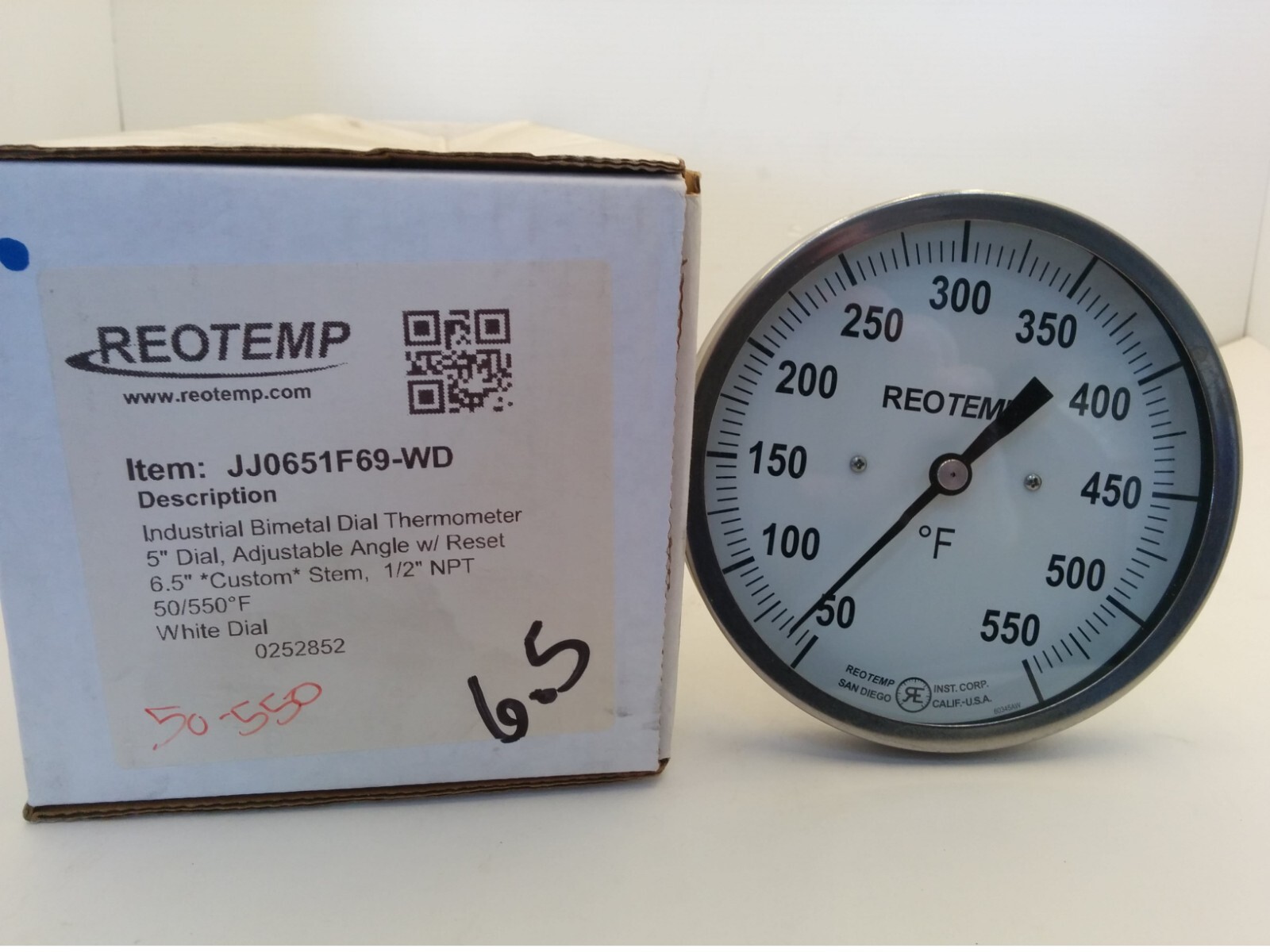REOTEMP JJ0651F69-WD INDUSTRIAL BIMETAL DIAL THERMOMETER, 5" DIAL, 50-550°F, NIB