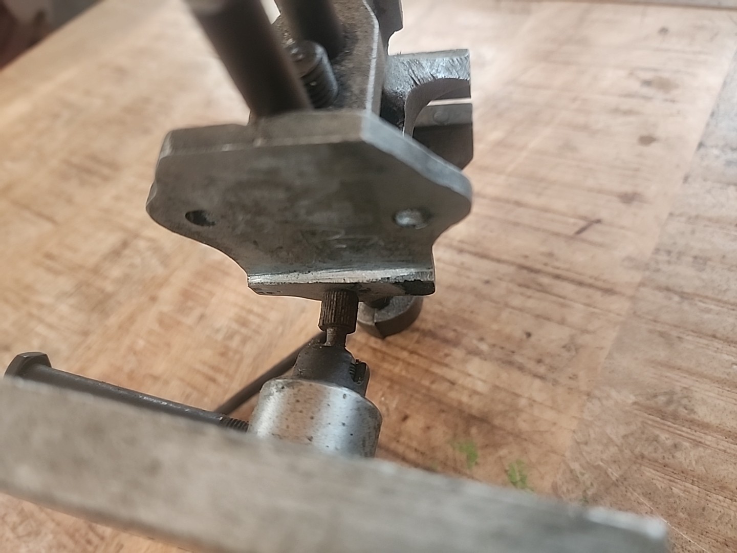 Vintage Aluminum Machinist Vise Tilting Pivot Base Drill Press 2.25 in wide jaw