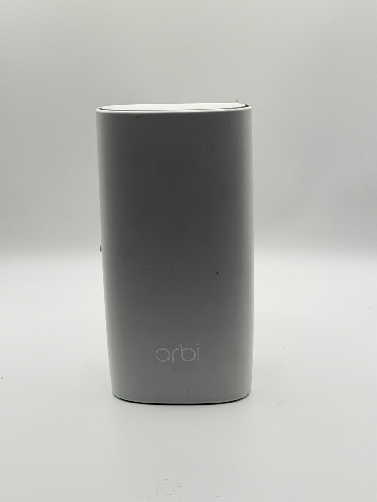 NETGEAR Orbi AC2200 Wall-Plug Whole Home Mesh WiFi Satellite Extender (RBW30)