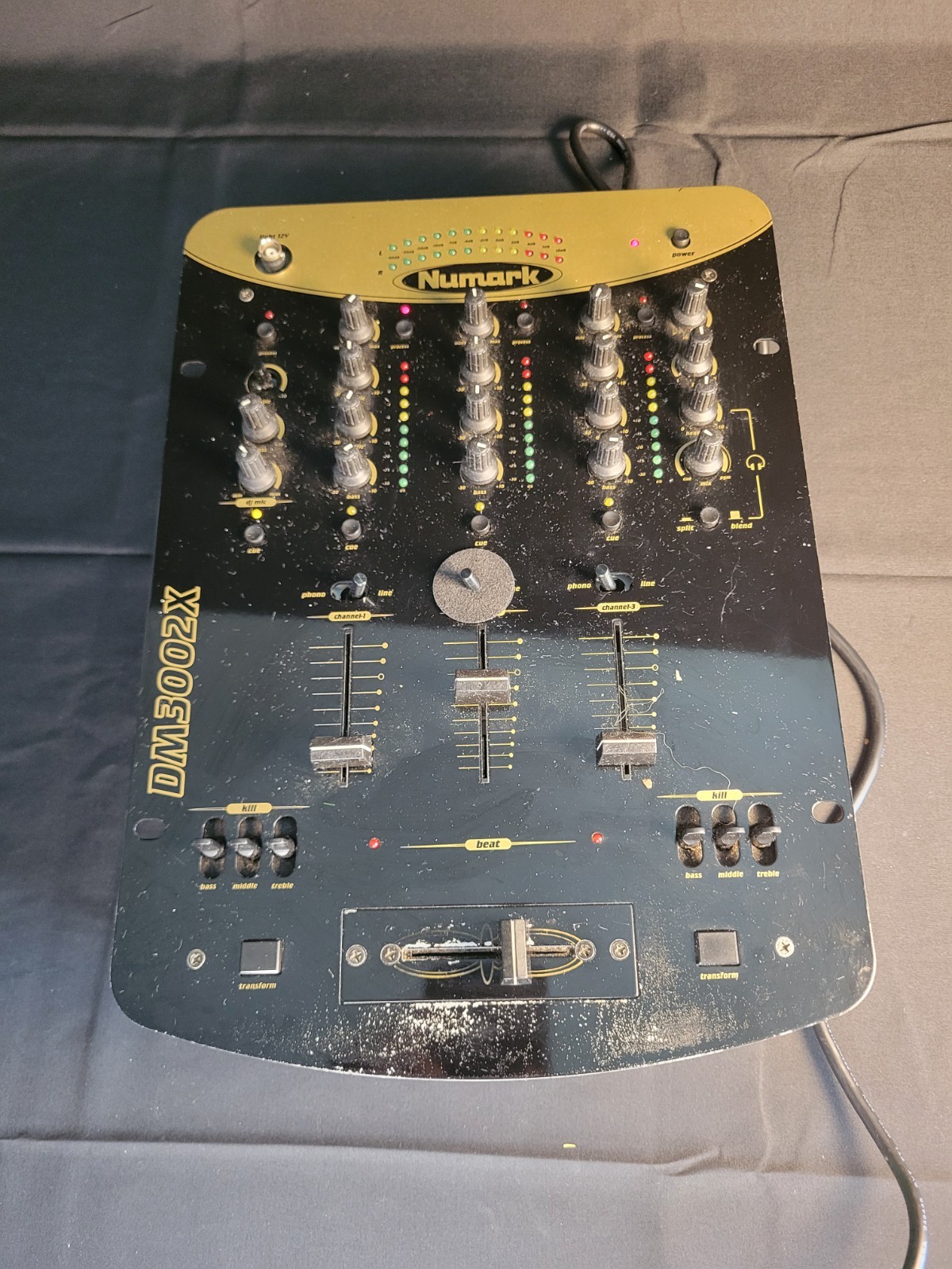 Numark DM3002X Professional 3-Channel DJ Mixer Tested Working READ