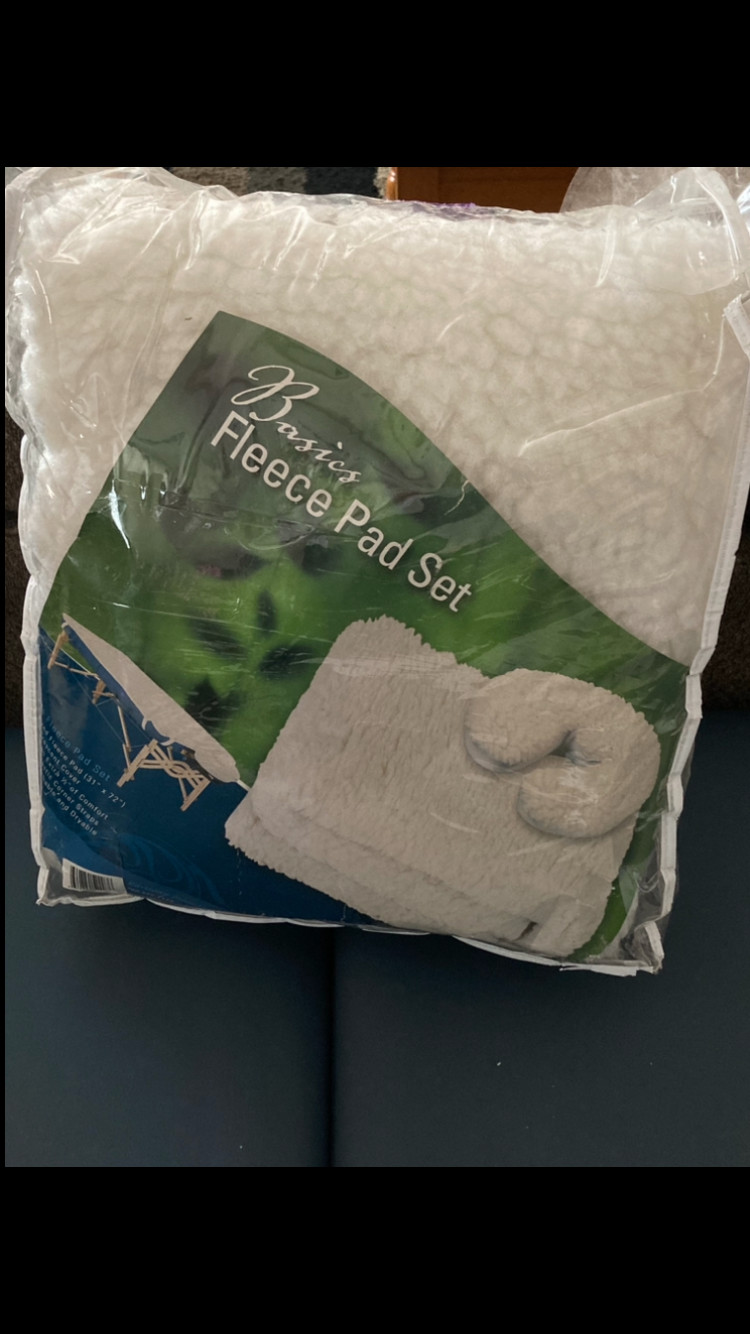 Inner Strength Massage Table (With Basic Fleece Pad Set)