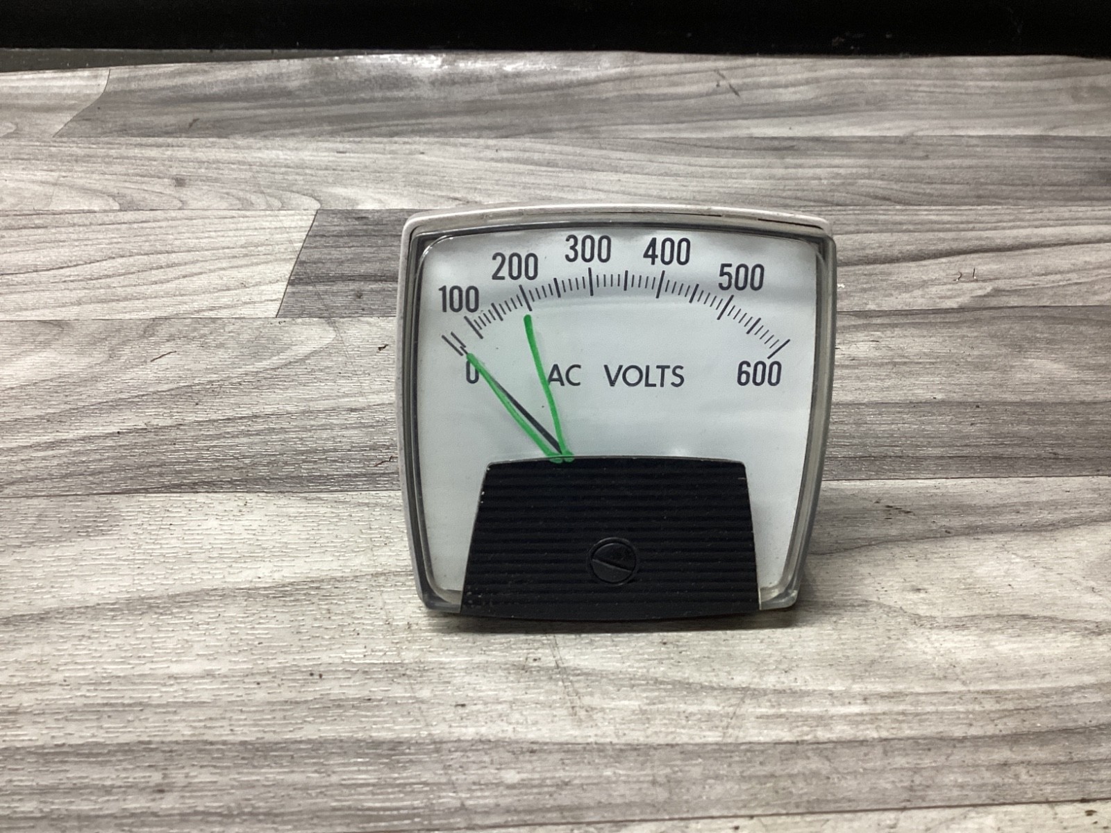 Calibron Instruments AC Voltmeter 250-344-SJSJ Range: 0-600V #140N136