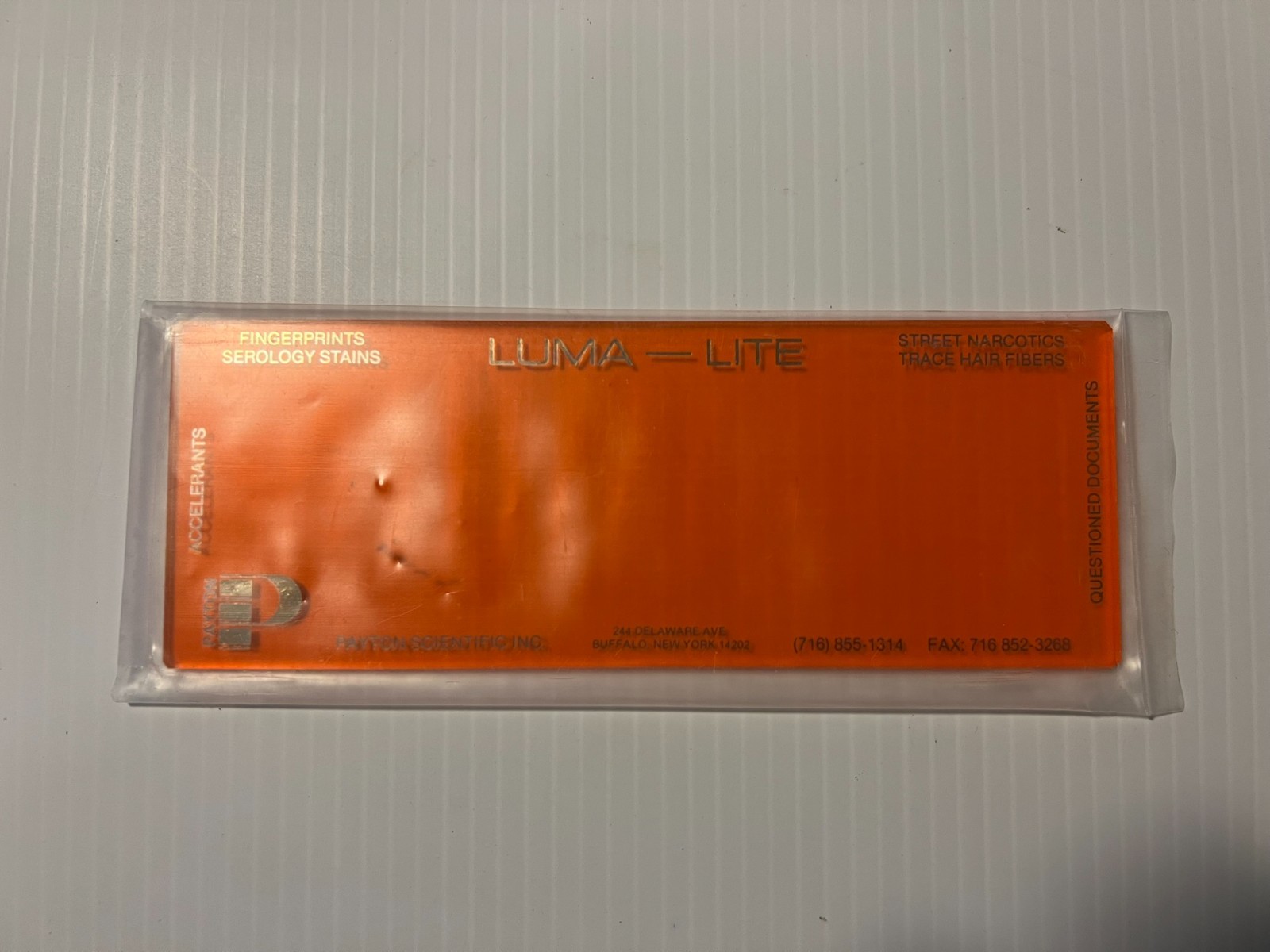 Luma-Lite 2000A Forensic Light - Comes with case and accessories