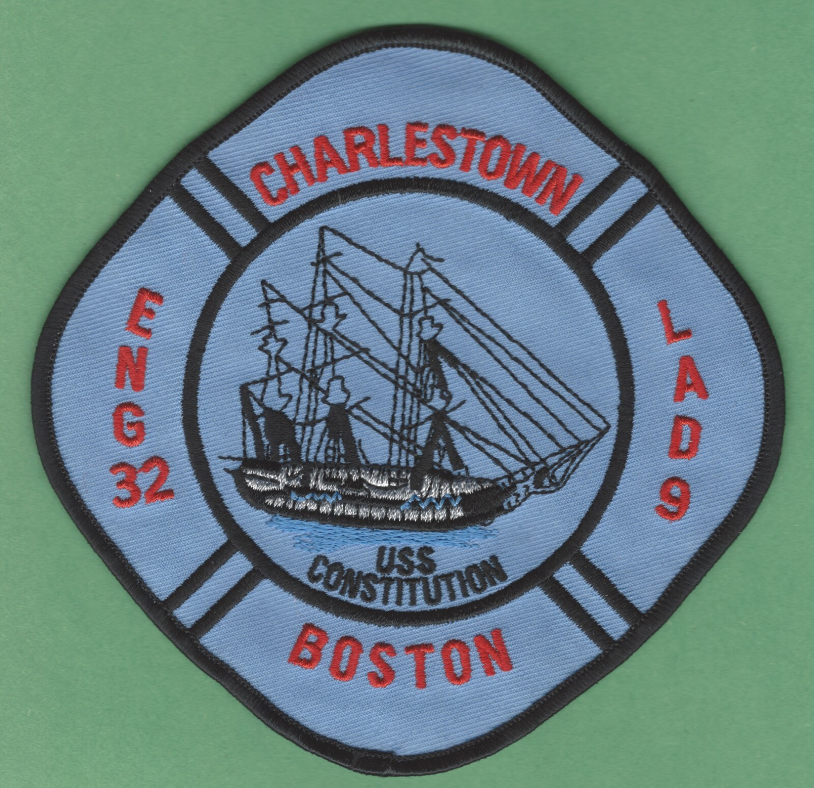 BOSTON ENGINE 32 LADDER 9 COMANY FIRE PATCH CHARLESTOWN