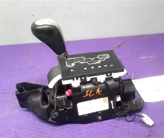 2005-2007 Chrysler 300 Magnum Automatic Trans Floor Gear Shifter Assembly OEM