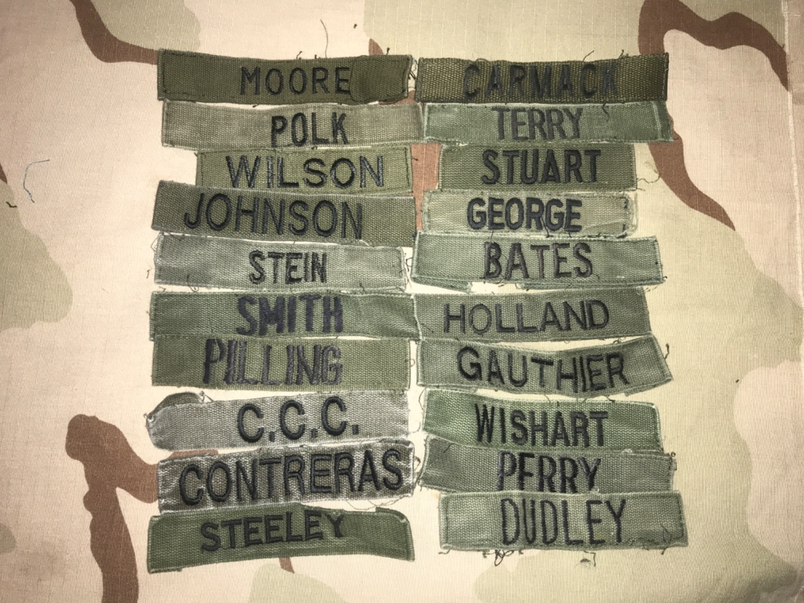 US ARMY VINTAGE BDU Shirt USED NAME TAPE Patch OD GREEN TAGS SET OF 20 OD10