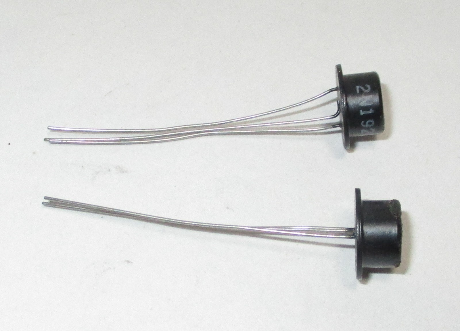 GE 2N192 PNP Germanium Top Hat Audio Amplifier Transistors NOS Tested 2 Pcs.