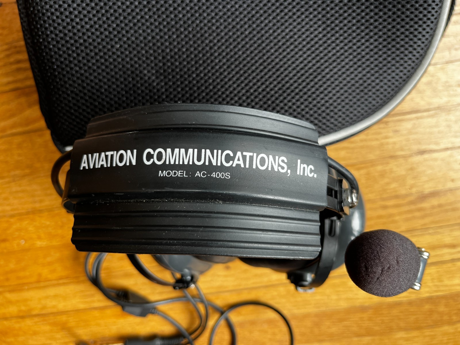 Aviation Communications AC-400S Headset