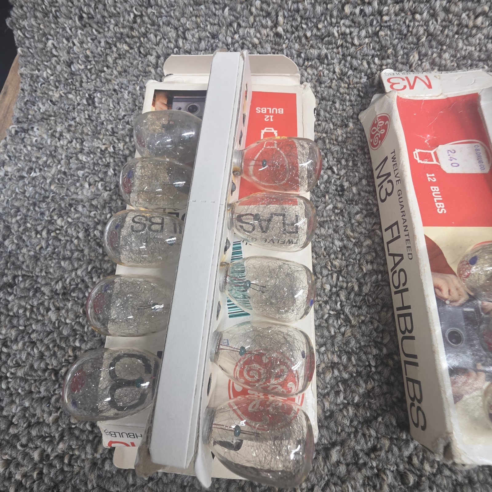 Vintage Camera Flash / Bulb Lot