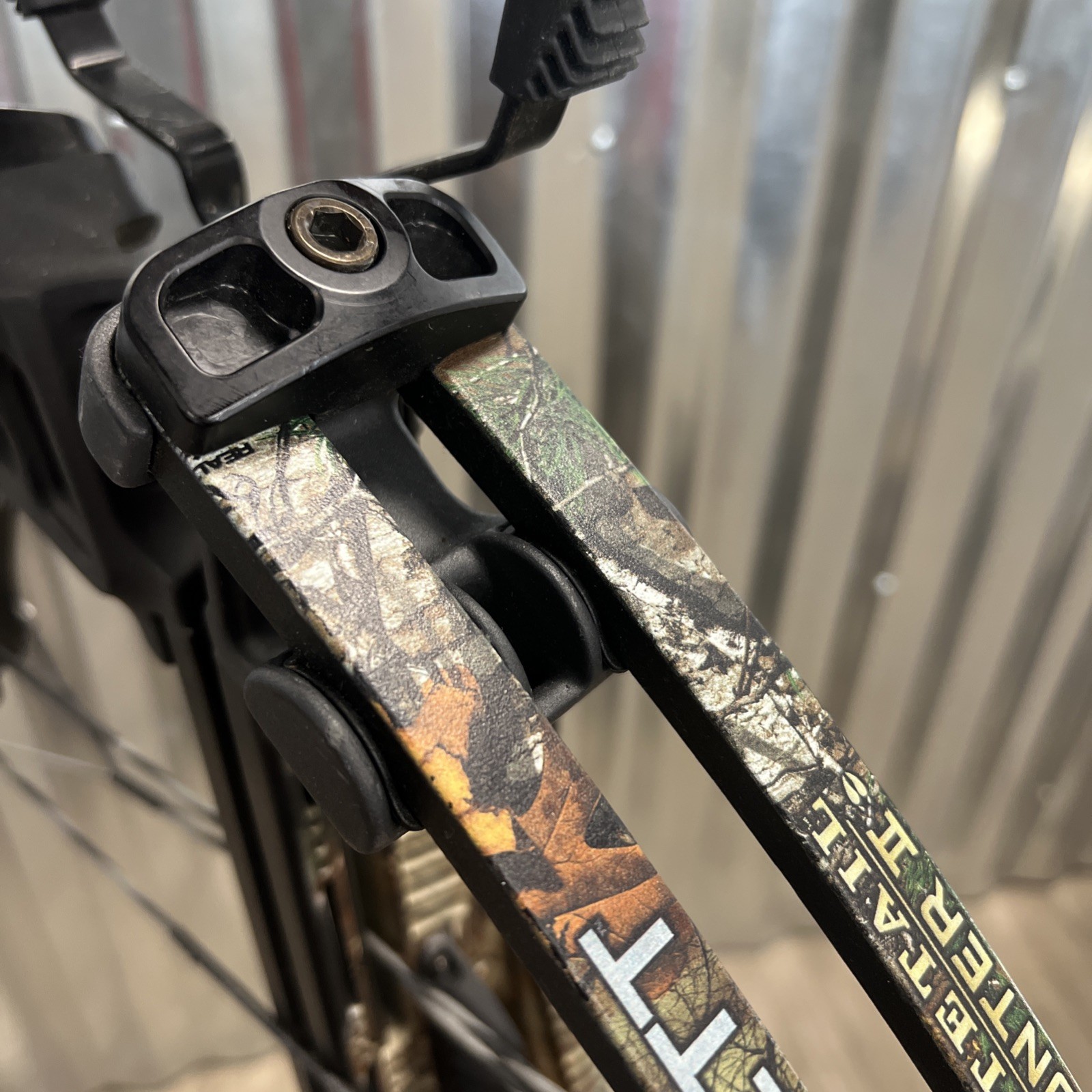 Barnett Whitetail Hunter 2 Crossbow Realtree String