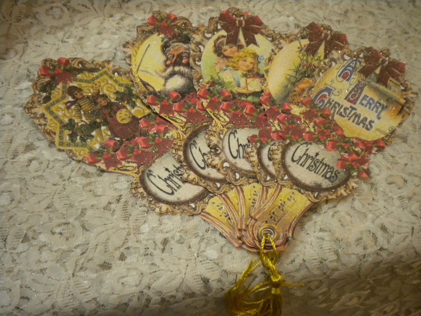 Victorian Chistmas Card (Fan)