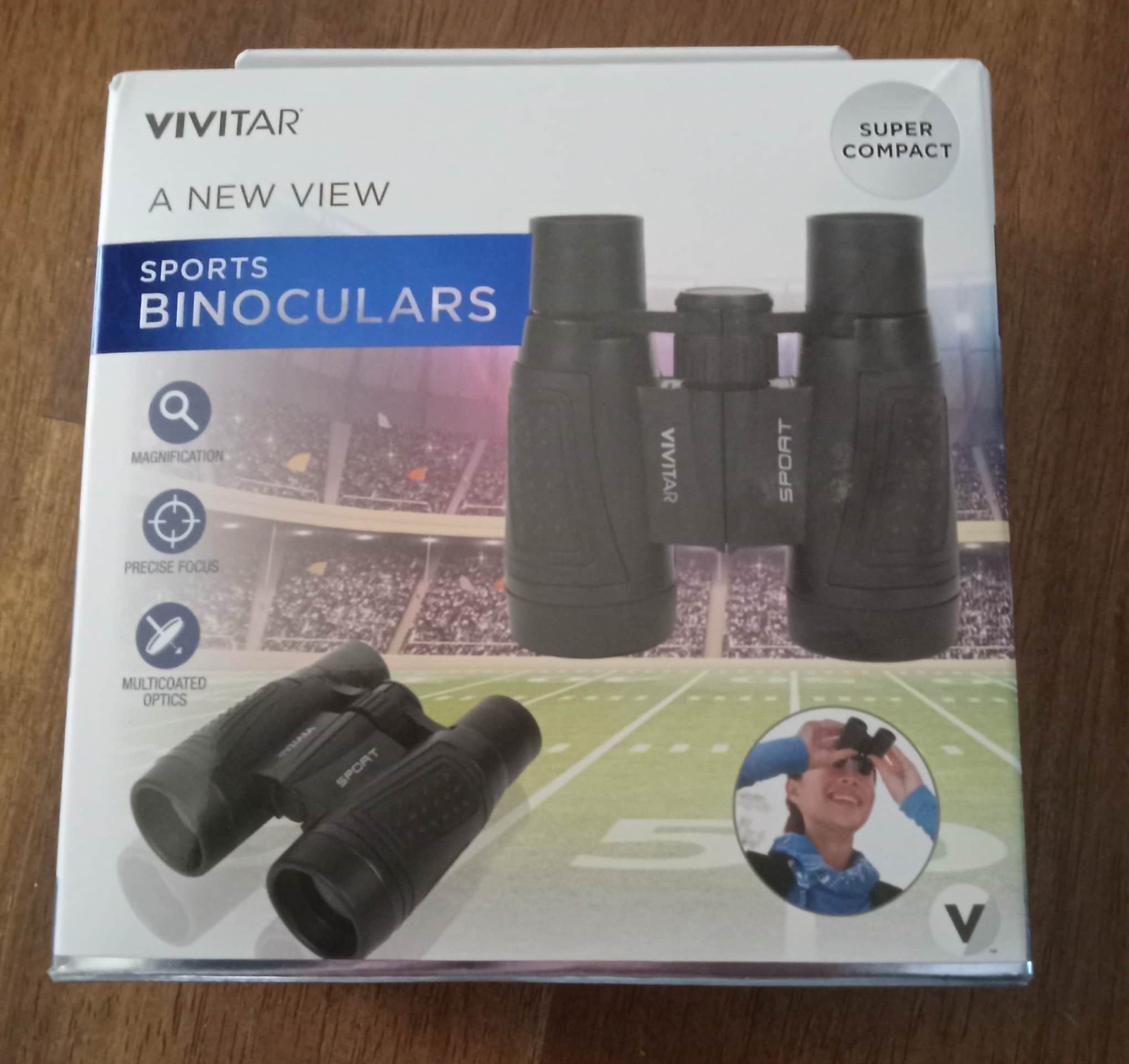 Binoculars Vivitar Sports  W/ Carrying Case, Neck Strap And Cleaning Cloth *NEW