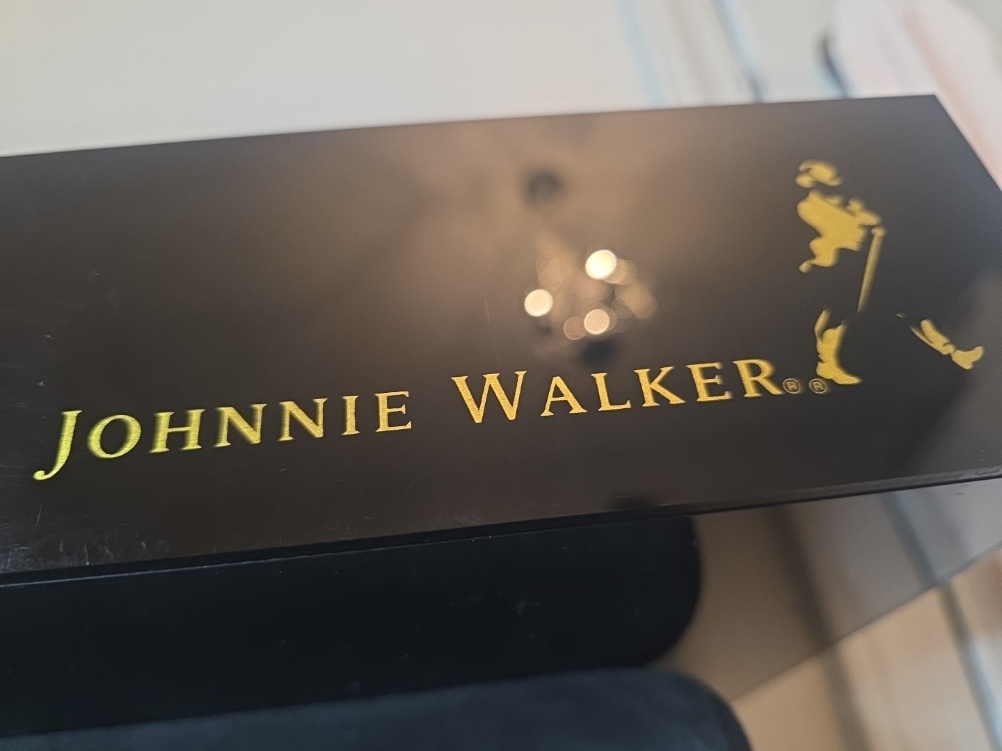 Jonnie Walker Whiskey Ice Mold & Tray