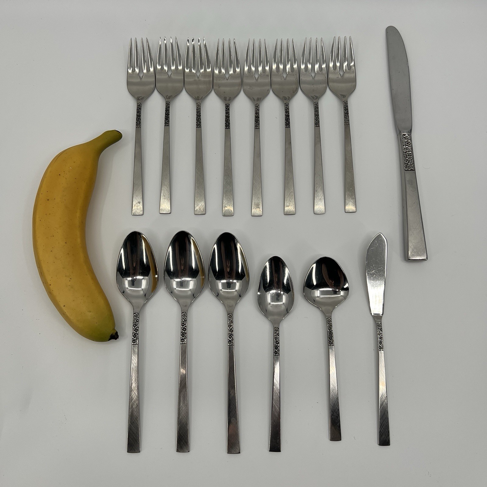 1847 Rogers Bros Evangeline Stainless Flatware Lot 15 Forks Spoons Knives Floral
