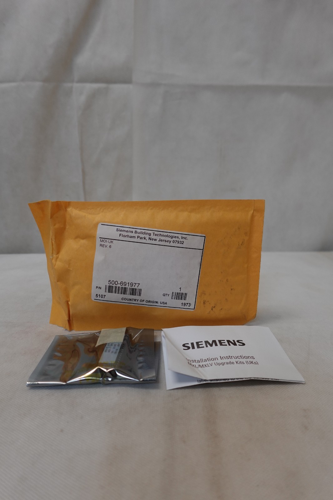 Siemens Fire Alarm Upgrade Firmware IC Chip Kit 500-691977 / MOI-UK ~ NOS