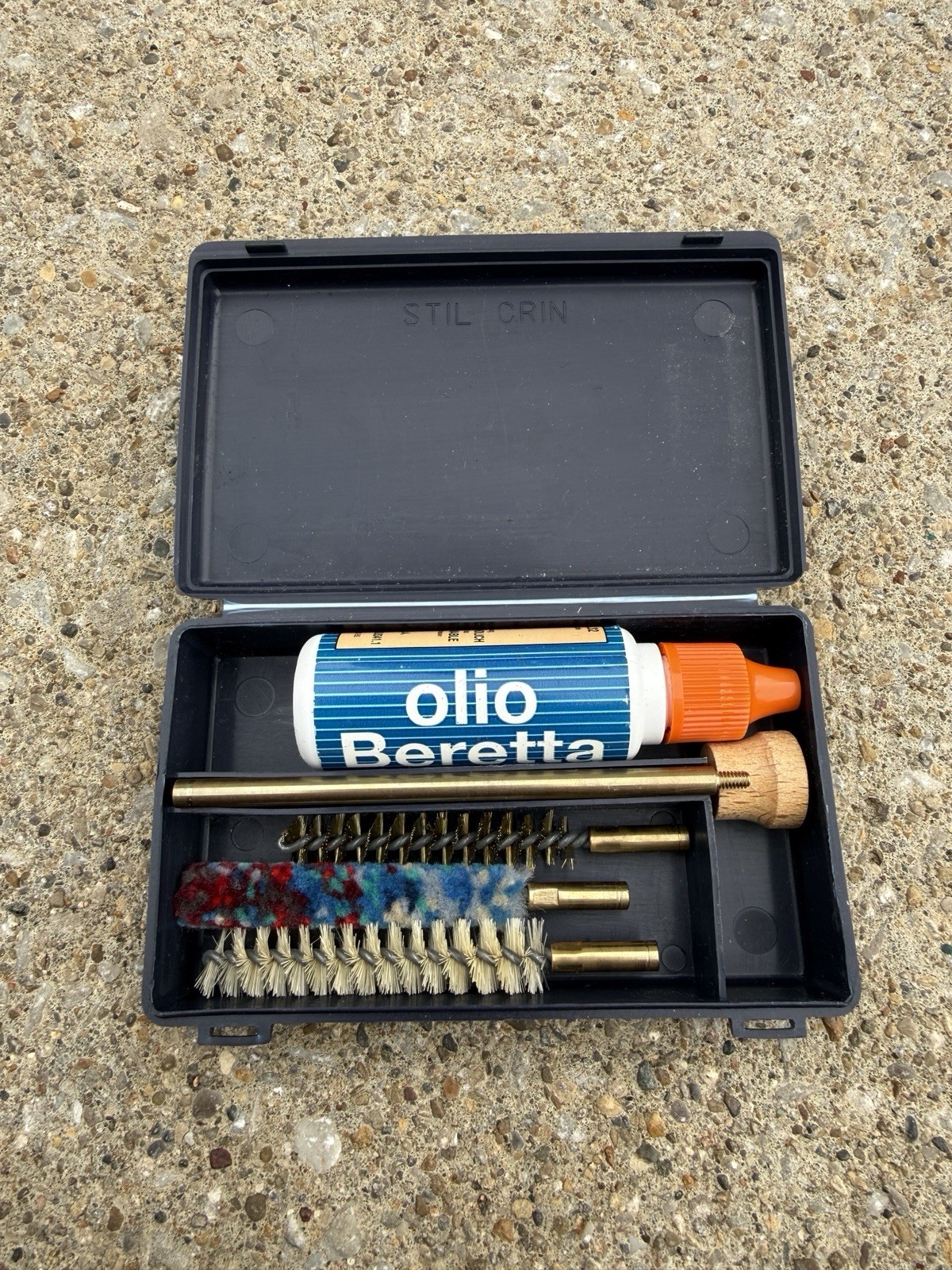 P. Beretta Cleaning Kit for 9mm Pistols w/Oil - SCK09 OEM Factory Kit