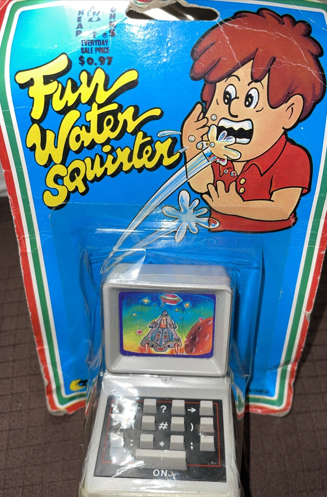 VINTAGE COMPUTER WATER GUN SQUIRTER TOY 3'' SPLASH PRANK NEW