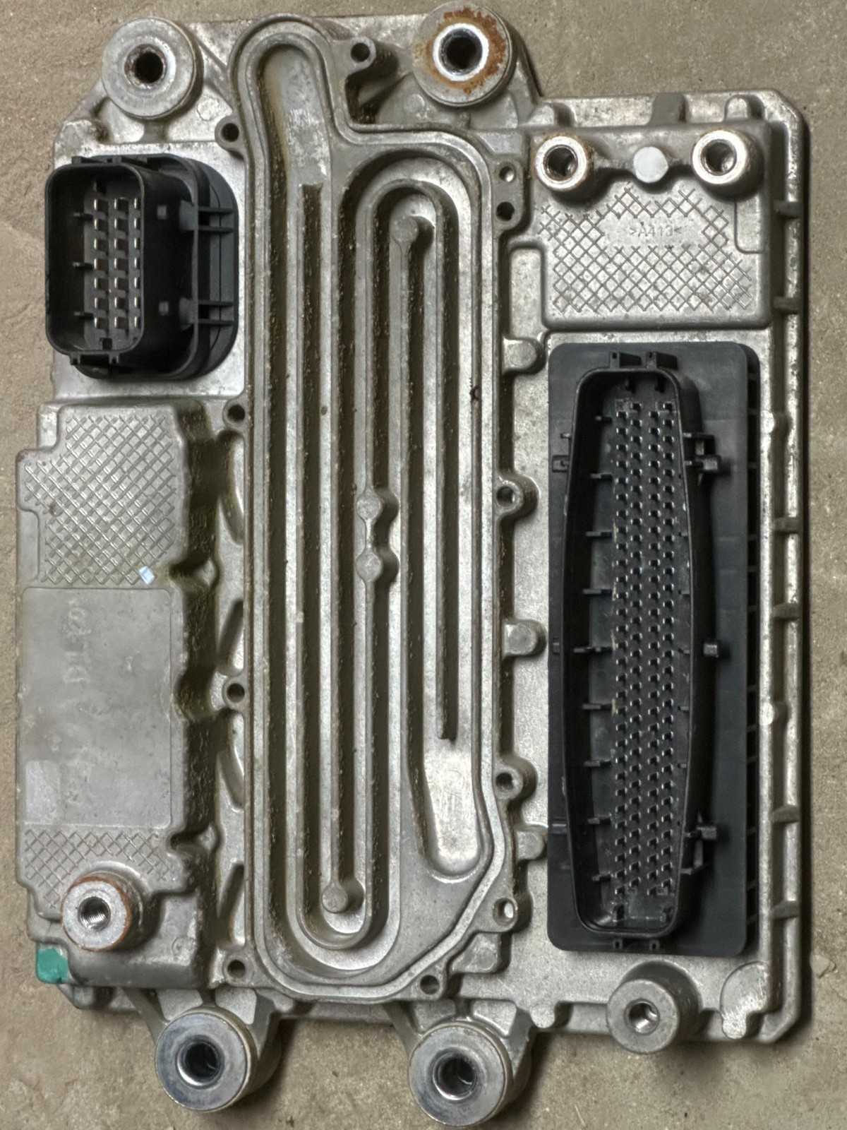 OEM Detroit DD13  AFTER TREATMENT CONTROL MODULE  A0004463754 A 000 446 37 54