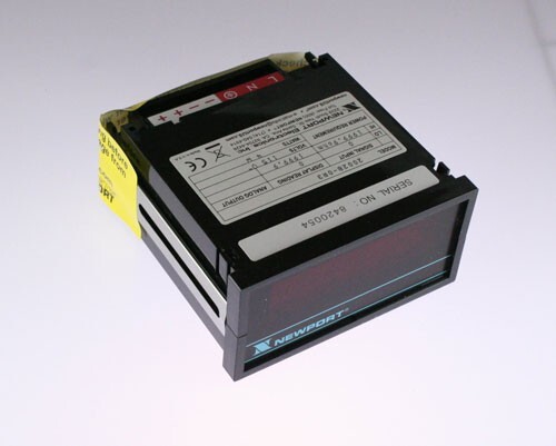 2002B-0R3 Newport Panel Mount Digital Display Signal Conditioner 2002B0R3