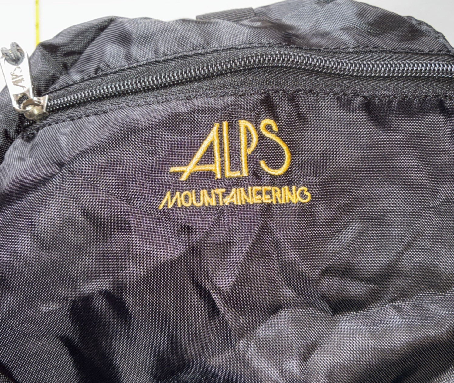 Compression Stuff Sack Medium, ALPS Mountaineering, new (no tag)