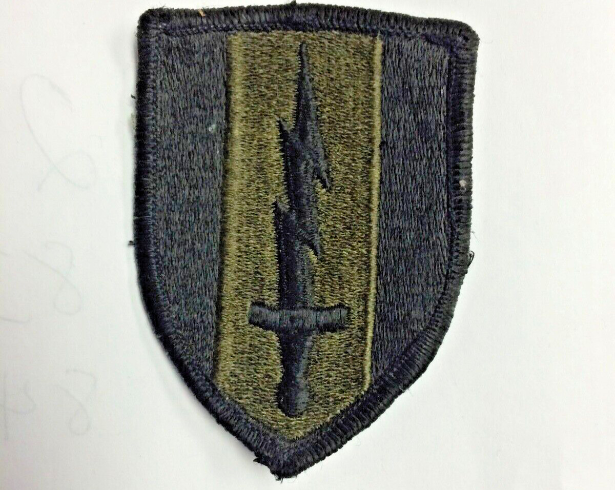 Army Patch 1st Signal Brigade subdued VN era (#89)
