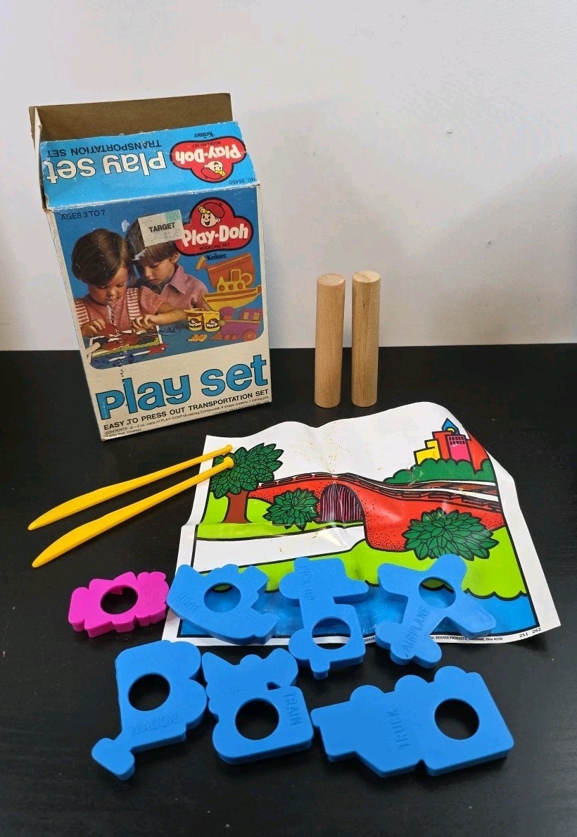 VINTAGE 1976 KENNER PLAY-DOH TRANSPORTATION SET IN BOX #25450