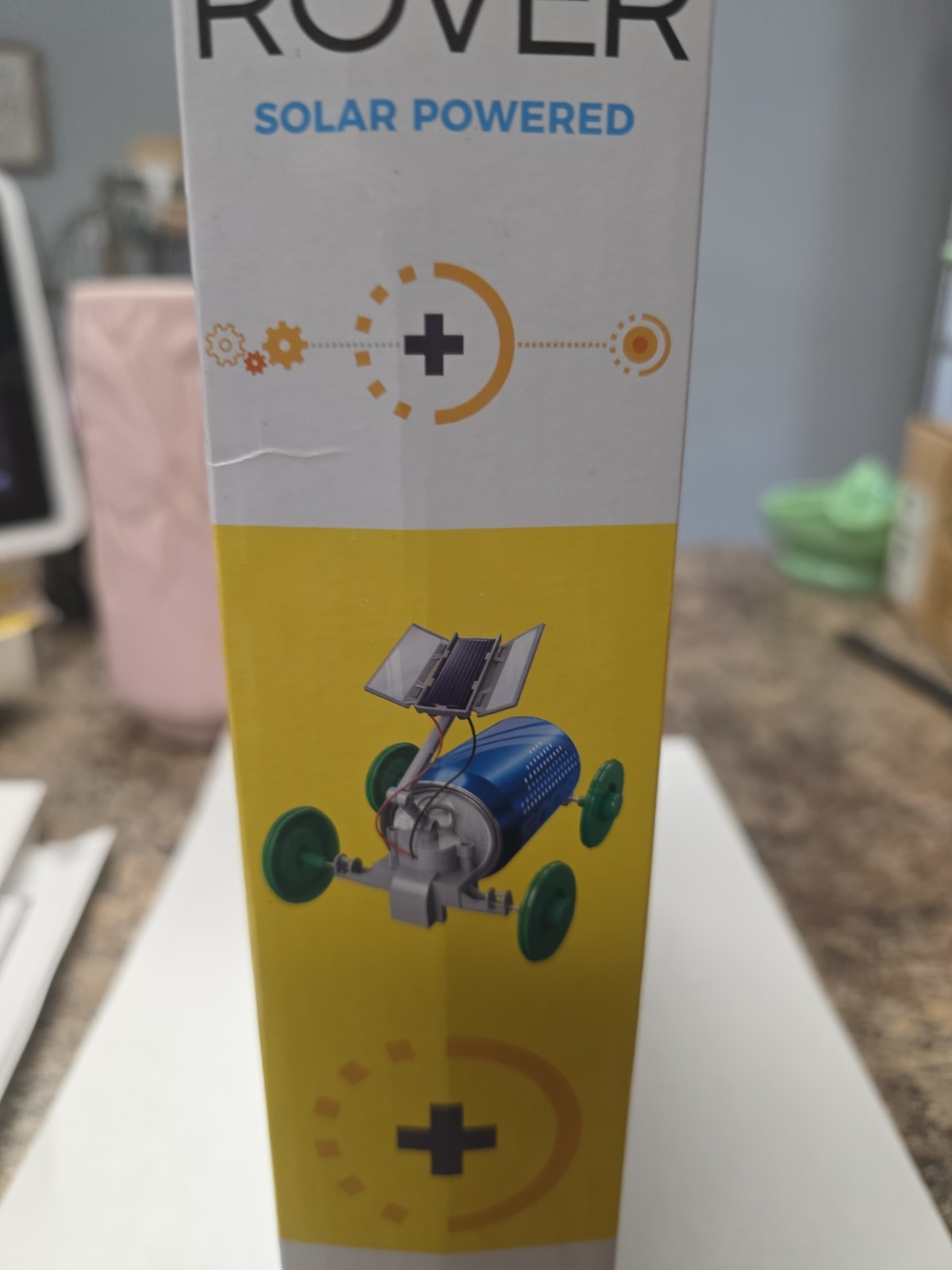 4M Green Science Solar Rover Solar Powered Kit Ages 5+