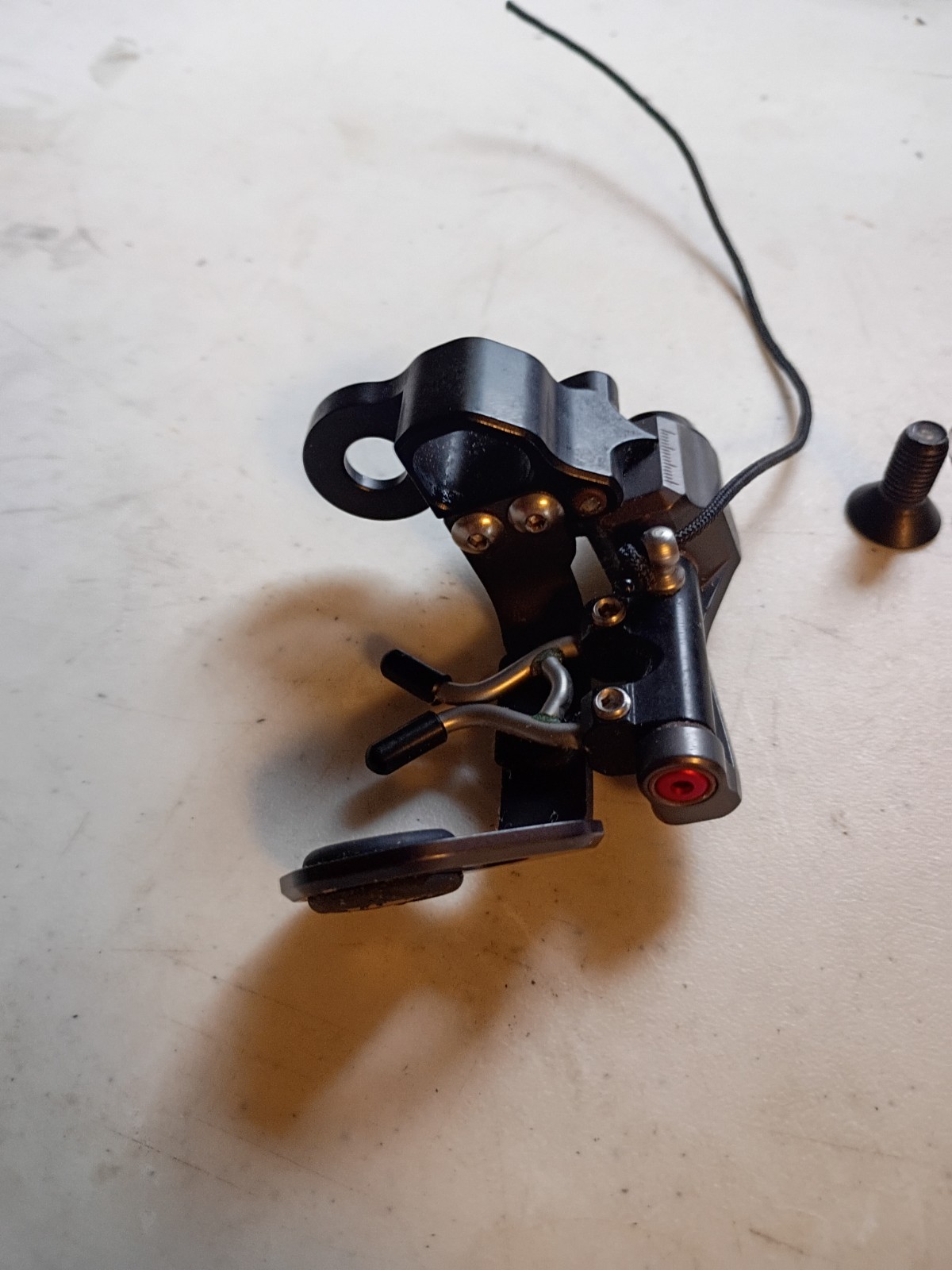 Mathews Downforce Rest Right Hand