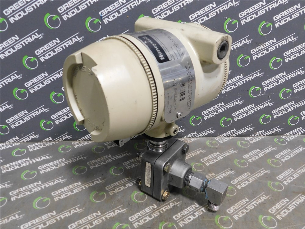 USED Honeywell STG180-E1G-00000-MB,F1C3-514F Smart Pressure Transmitter 2000 PSI