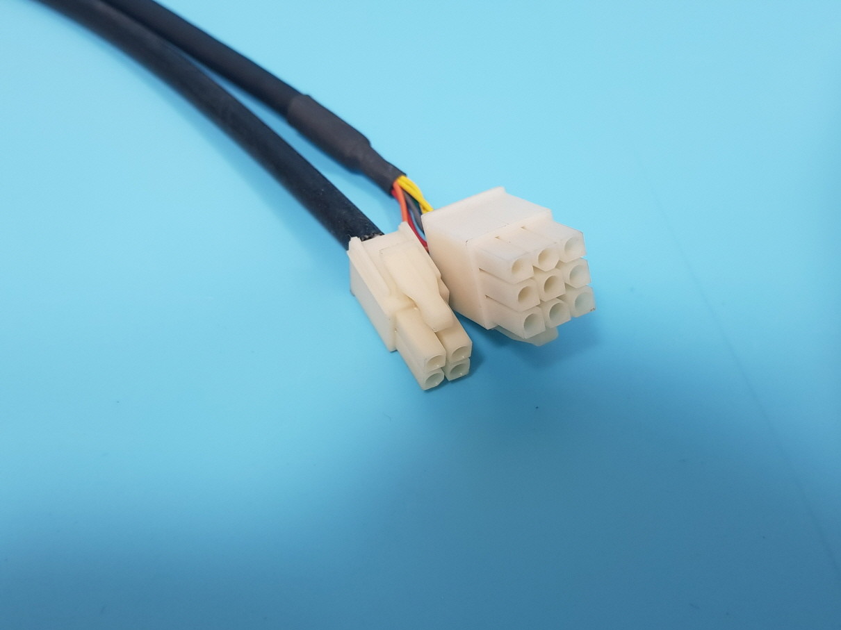 NEW YASKAWA SGM-A3A314 AC SERVO MOTOR