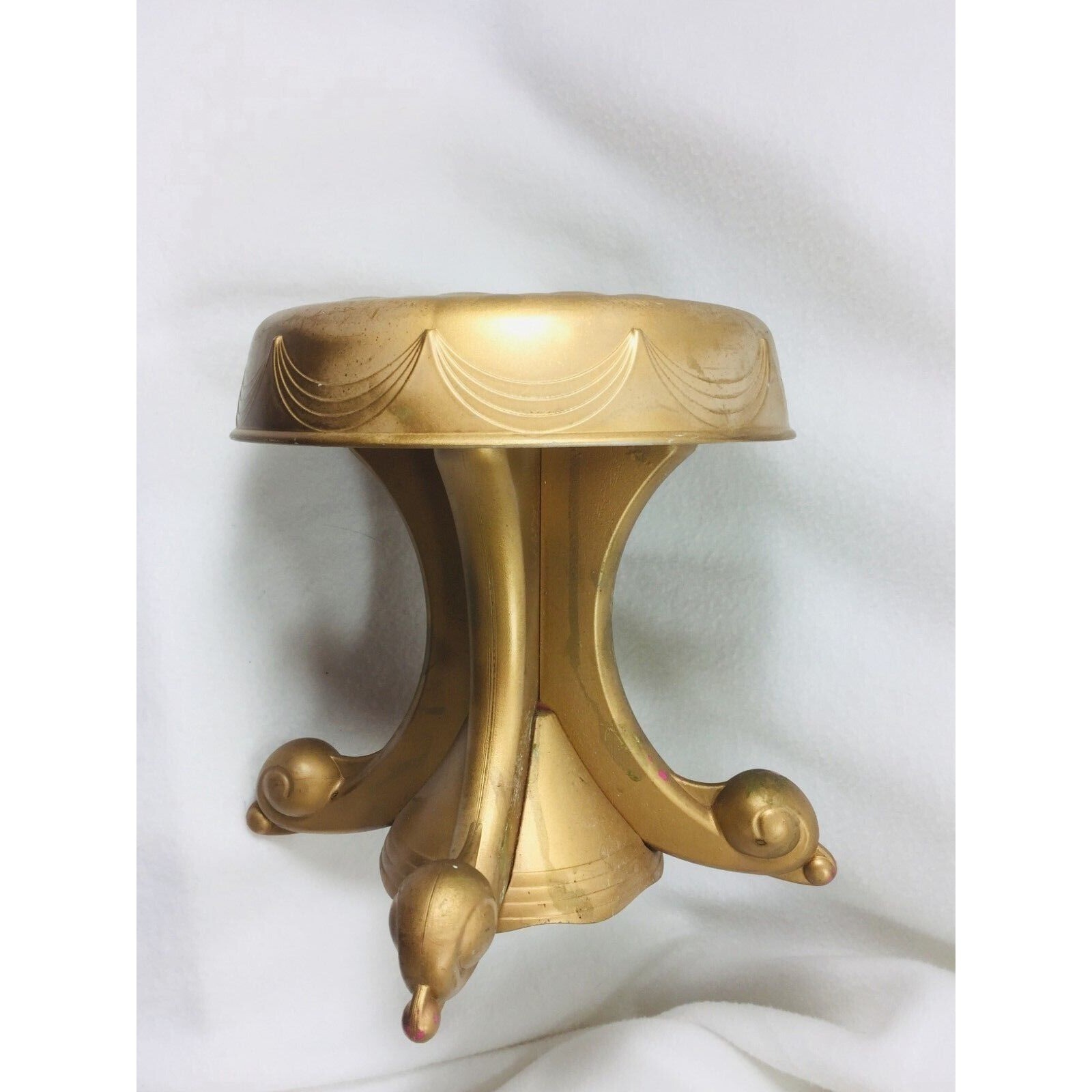 Vintage Disney Gold Princess Table Stool Display Doll Child 25434