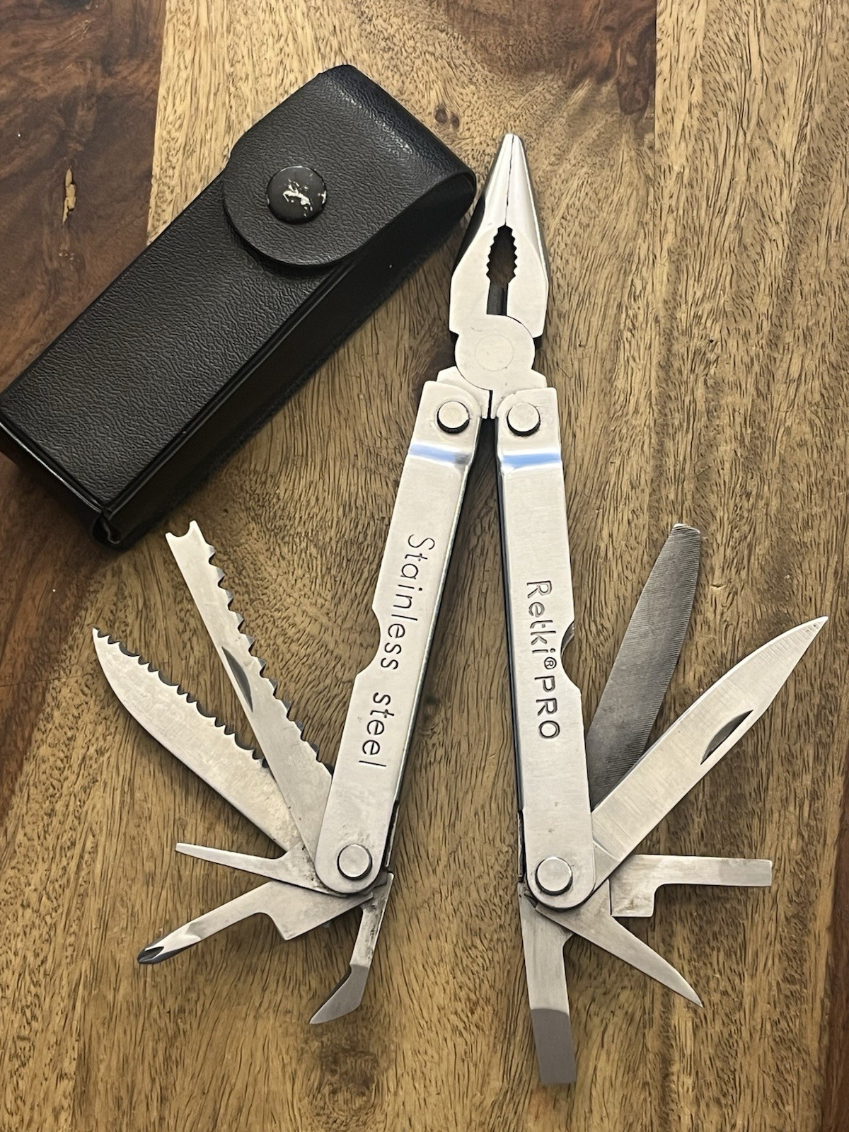 Generic Multitool Stainless Steel Knife Fish Scaler Pliers, w\Sheath