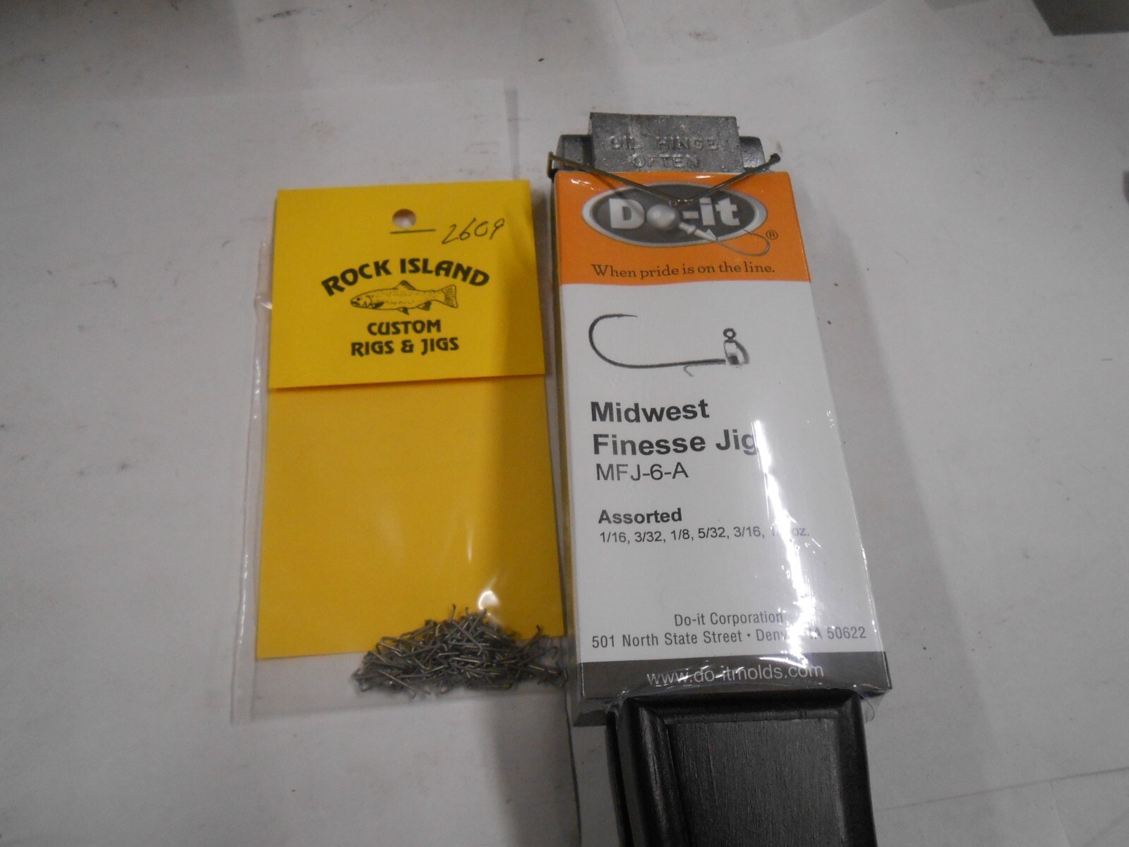 3513 DO-IT NED RIG MIDWEST FINESSE JIG MOLD 100 Wire Keepers included