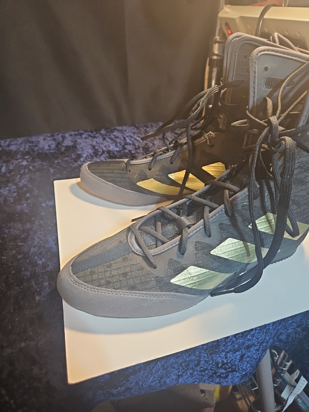 ADIDAS BOX HOG 4 BOXING BOOTS GZ6116 BOXING SHOES UNISEX KIDS SHOES SZ 6 @E
